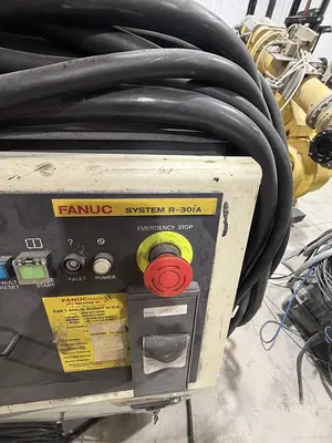 Used 2012 FANUC M-900IA/260L Robots Michigan US | RAB Industries, Inc. #184230