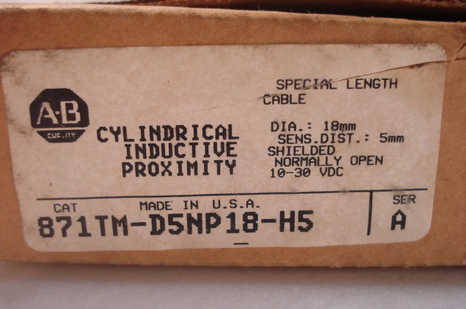 NEW ALLEN BRADLEY 871TM-D5NP18-H5