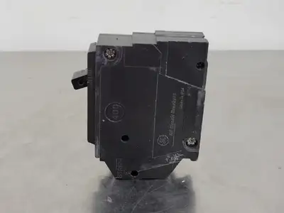 Used GENERAL ELECTRIC THQL120 Switchgears British Columbia CA | Lenmark #241442