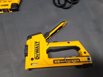 Used _UNKNOWN_ _UNKNOWN_ Staplers Michigan US | Miedema Asset Management Group #1413568