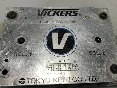 USED SPERRY VICKERS DG4S533CWTRF10