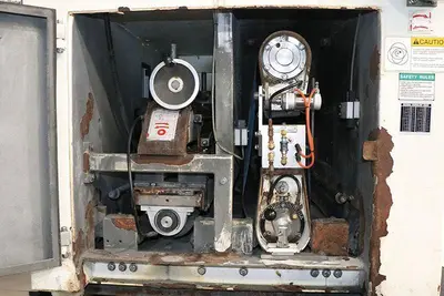 37" TIMESAVERS, LYNX SERIES, WET TWO HEAD BELT GRINDER, DEBURRING & FINISHING, MODEL: LYNX 37MWT-DB-60