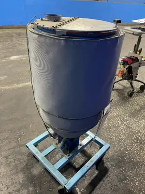 80 Gal Hopper