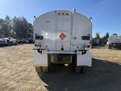 Used 2015 FREIGHTLINER BUSINESS CLASS M2 106 Water Trucks California US | Mittry Construction #1498402