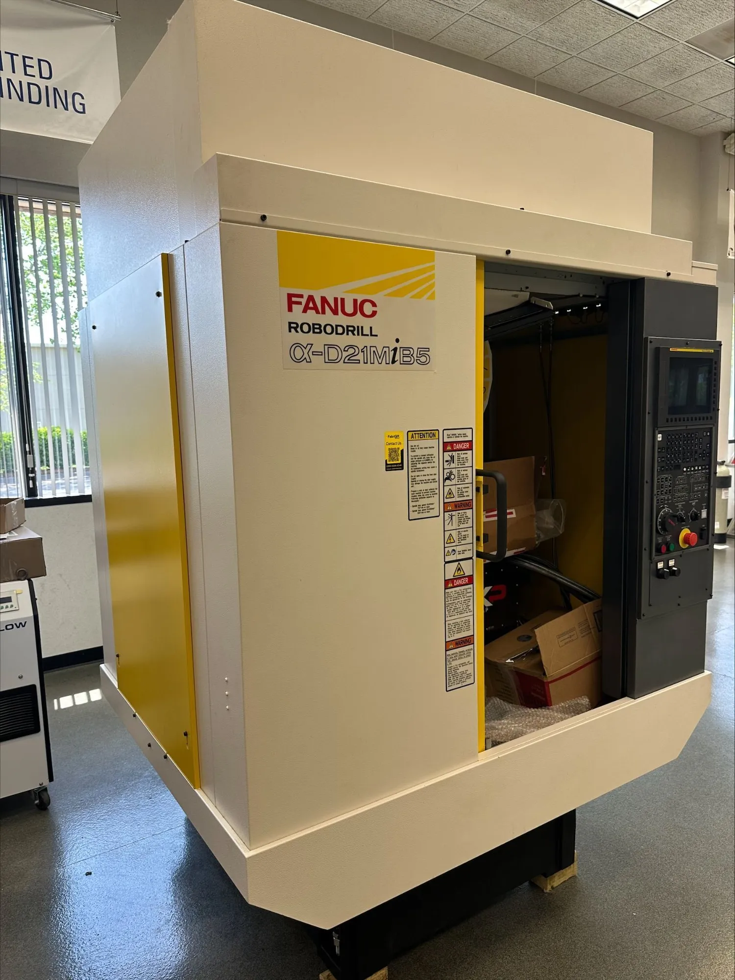 FANUC ROBODRILL ALPHA D21MIB5 withTsudakoma TWA-130 5th Axis Rotary 2021