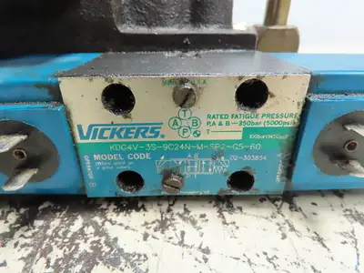 Vickers EPM2-WB-20 Hydraulic Valve off Yale NR040ADNS24TE091 Electric Forklift
