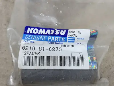 NEW KOMATSU 6219-81-6870