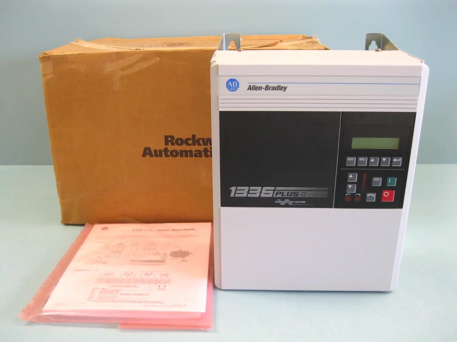 NEW Allen-Bradley 1336F-BRF100-AA-EN-HCS2-L4
