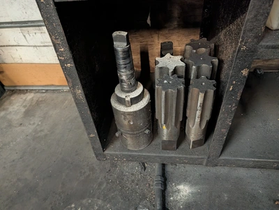 Used _UNKNOWN_ _UNKNOWN_ Taps & Dies Texas US | IRS Auction #1320685