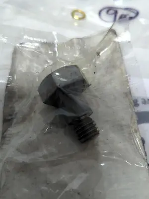 New | in-Stock B & W 1003749 Misc Fasteners | Surplus Asset Holdings #1196622