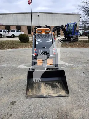 USED 2025 TIGER CLAW TC3000T