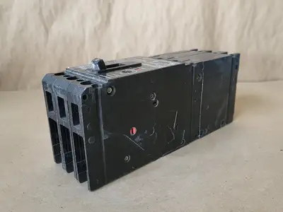 USED SIEMENS CED63A002