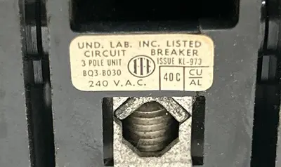 Used SIEMENS BQ3B030 Miscellaneous Equipment (Electrical & Power) | Surplus Asset Holdings #1189839