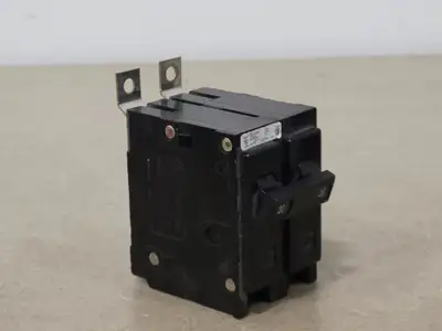 USED CUTLER-HAMMER BA220