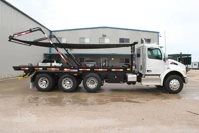 Used 2027 PETERBILT 548 Rolloff Trucks Texas US | Roll Off Truck World #1491999