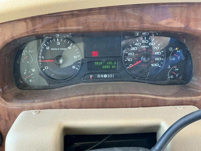 USED 2013 WINNEBAGO F53