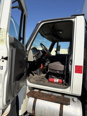 Used 2017 INTERNATIONAL 4300 SBA 4X2 26' BOX TRUCK Conventional trucks Ohio US | Miedema Asset Management Group #1709457