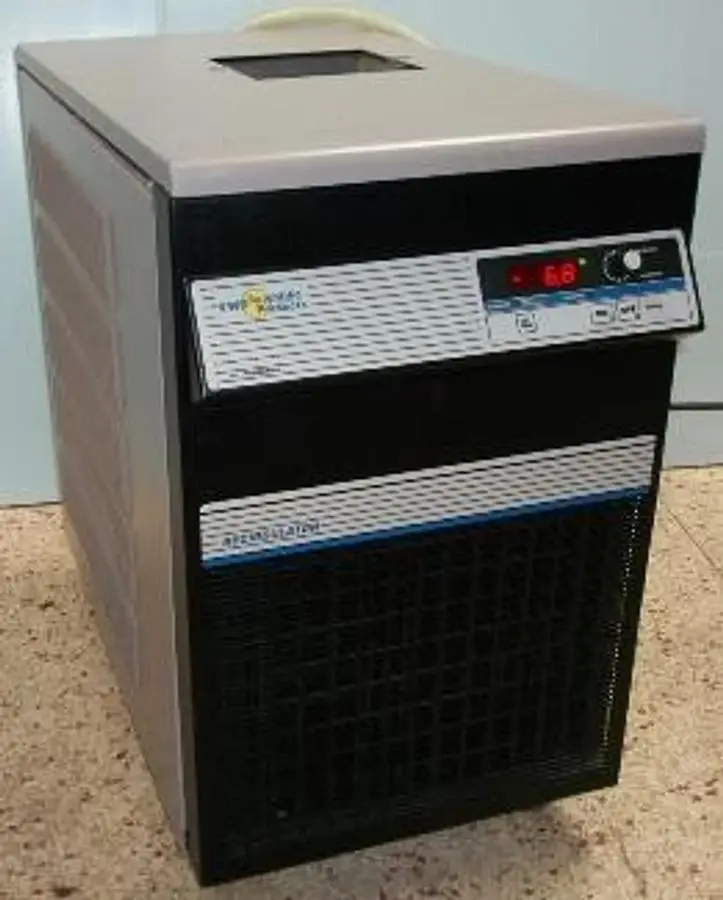 USED VWR 1175