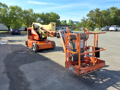 USED 2013 JLG E400AJPN