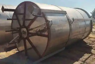 4000 gal ce howard stainless steel tank