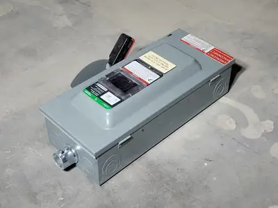 NEW SQUARE D VH363GL