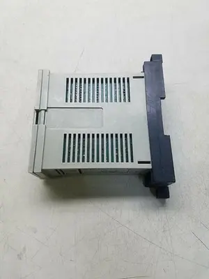 USED OMRON 3G2A3-OD411