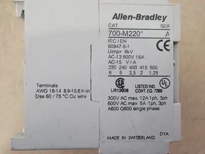 USED ALLEN-BRADLEY 700-M220