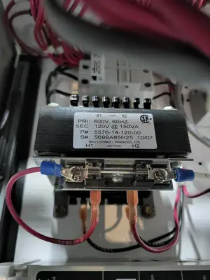 1.5 hp, 600V, 7A, 3-Ph FVNR Starter, Size 1 Bucket for Freedom 2100 MCC Frame