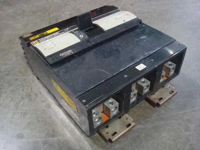 Square D IL343501021 I-Line Current Limiting Circuit Breaker 350 Amps 480V Used