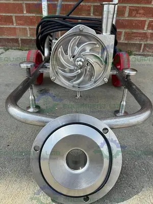 USED FRISTAM FPX731-160 CENTRIFUGAL PUMP W/STAINLESS 1 1/2 HP MOTOR, 480V, CONTROLLER