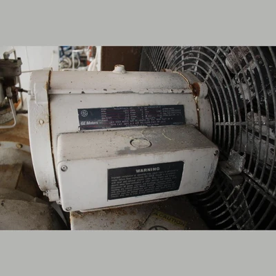USED GARDNER DENVER ELECTRA-SAVER II ST100