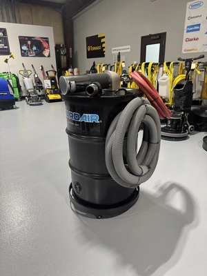 Guardair Single Venturi 55 Gallon Wet/Dry Vacuum Refurbished