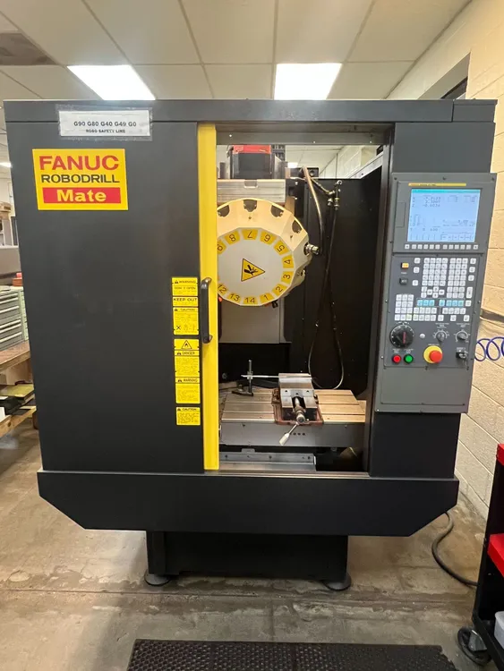 Used 2006 FANUC ROBODRILL MATE A04B-0098-B101 Drilling & Tapping Centers Arizona US | Midstate Machinery #1328004