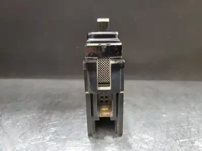 Used FEDERAL PIONEER NEF313030 Switchgears British Columbia CA | Lenmark #243945