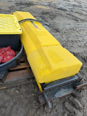 Used _UNKNOWN_ _UNKNOWN_ Broadcast Spreaders Minnesota US | Miedema Asset Management Group #1444288
