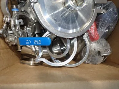 Clamps/fittings