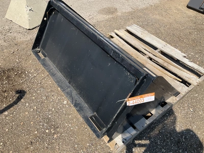 New old stock Paladin 42” high capacity bucket for a Bobcat MT mini skid steer, welded on cutting ed...