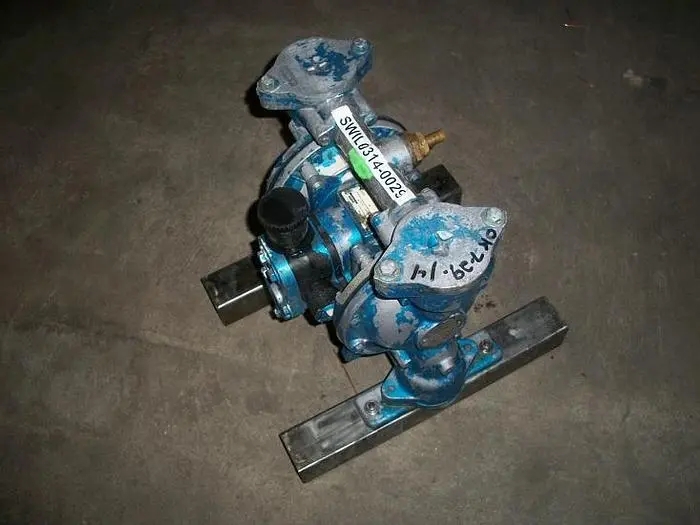 Used WARREN RUPP SANDPIPER EB1-SM, TN-3-A Diaphragm Pumps North Carolina US | DH Griffin Used Equipment #1383393