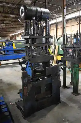 7 Ton (EST.) x 3″ PNEU POWR 4-Post Pneumatic Cut-Off Press