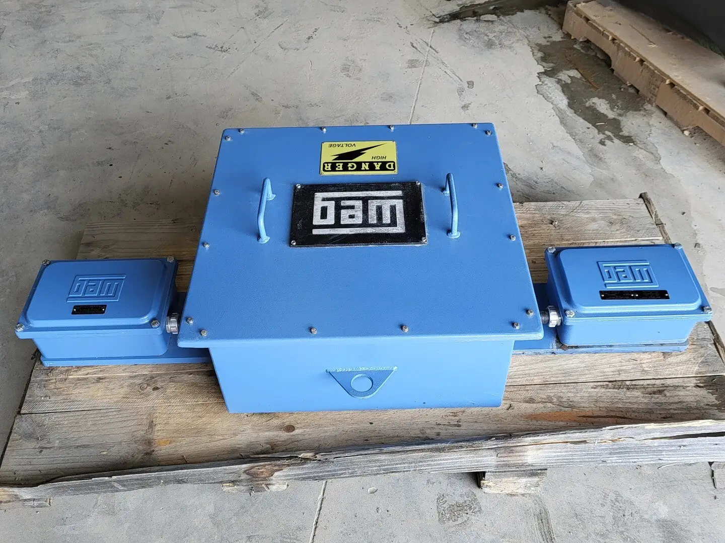 Space Heater Kit with Power Distribution Box
