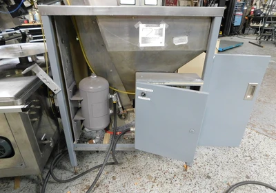 USED COMAS MONOBLOCK FILLER RF4G