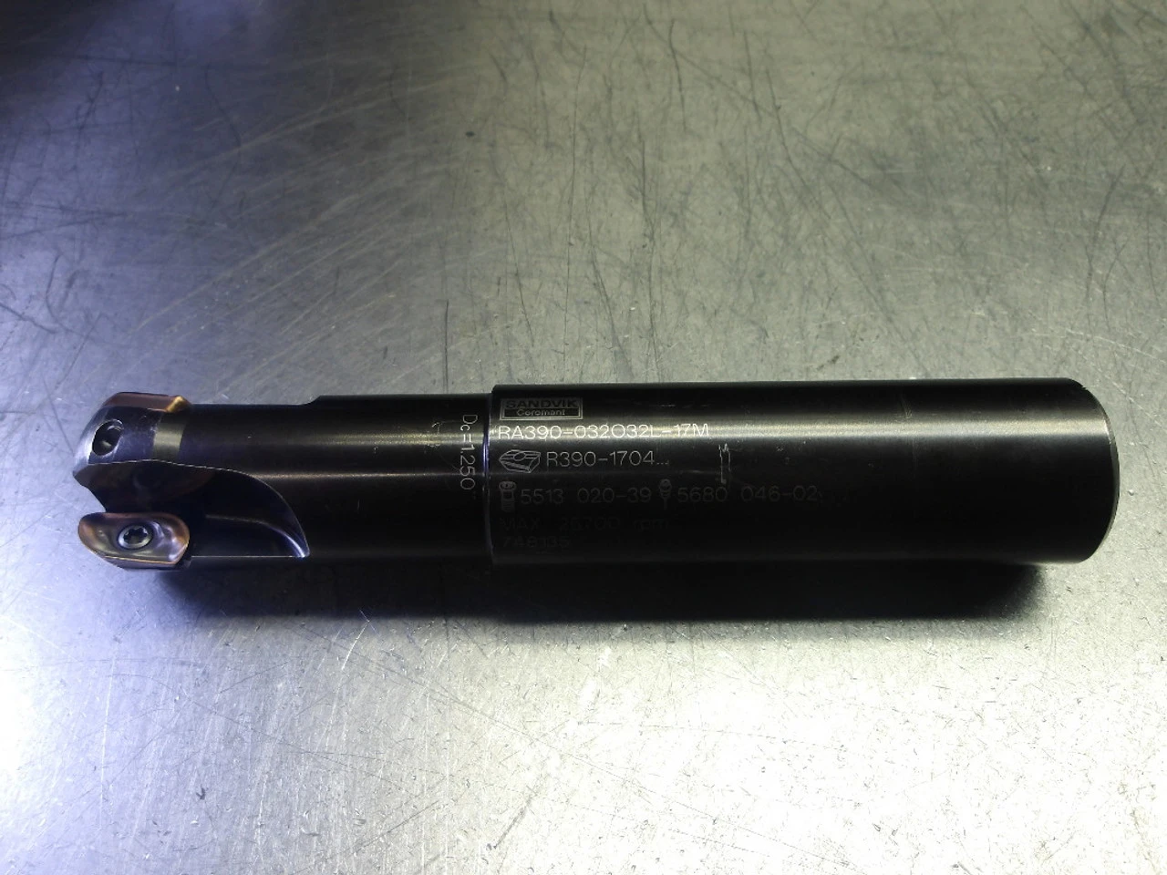 Sandvik 1.250" 3 Flute Indexable CR Endmill RA390-032O32L-17M (LOC1911A)