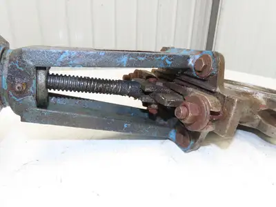 DeZurik 9258998 4" Knife Gate Valve 316 SS Rising Stem Lug Style Fig 824