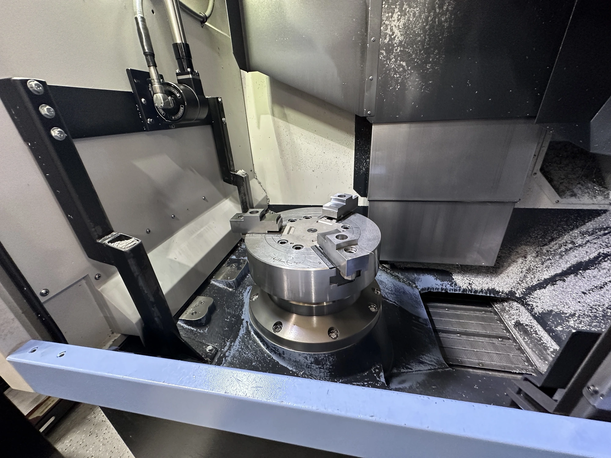 Used 2022 DOOSAN PUMA V8300 Lathes Vertical & VTL's, CNC 91874