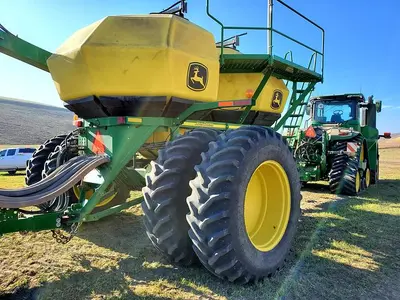 USED 2016 JOHN DEERE 1890 / 1910