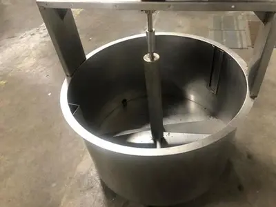 USED RYCO AGITATOR TANK