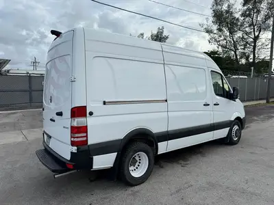 Used 2019 FREIGHTLINER SPRINTER 3500 Tractors & Trailers Florida US | Truck and Van Outlet #1506259