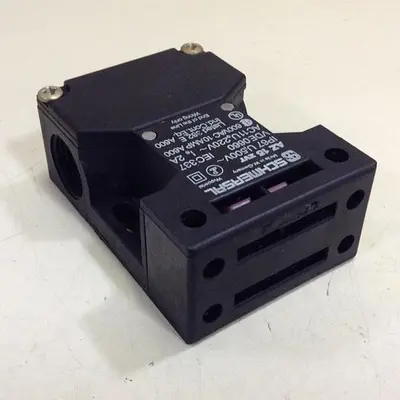 USED SCHMERSAL AZ15ZVR