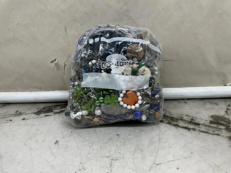 Used _UNKNOWN_ _UNKNOWN_ Jewelry & Gemstones Michigan US | Miedema Asset Management Group #1760465