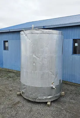 Used 4500 Gallon Tank, Stainless Steel, Insulated